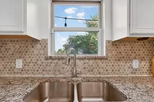 2730 Marjorie Ave, Dallas, TX 75216 - Photo 12