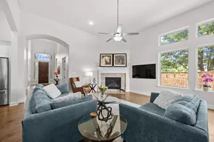2572 History Ln, Plano, TX 75075 - Photo 6