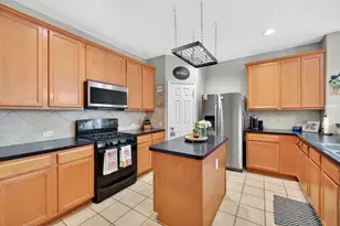 624 Montgomery Dr, Lake Dallas, TX 75065 - Photo 14