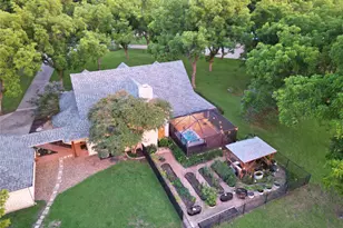 6405 Secretariat Ct, Granbury, TX 76049 - Photo 26