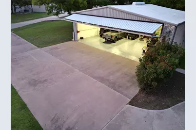 6405 Secretariat Court, Granbury, TX 76049 - Photo 26