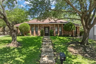 4325 Green Point Dr, Waco, TX 76710 - Photo 2