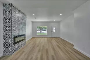2916 Travis Ave, Fort Worth, TX 76110 - Photo 8