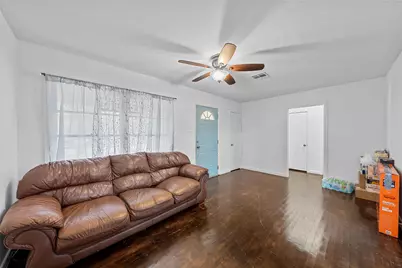 1905 Bell Street, Waco, TX 76711 - Photo 2