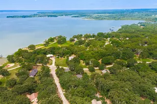 200 Lakeside Dr, West Tawakoni, TX 75474 - Photo 2