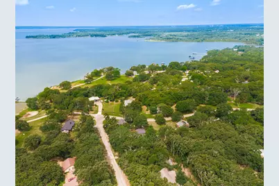 200 Lakeside Drive, West Tawakoni, TX 75474 - Photo 2