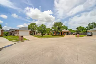 1164 Snowbird Ct, Benbrook, TX 76126 - Photo 6