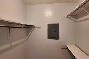 8110 Skillman St, Dallas, TX 75231 - Photo 12