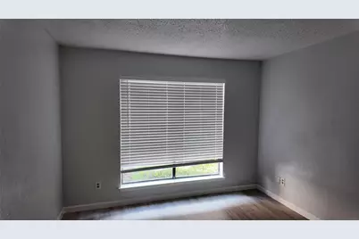 8110 Skillman Street, Dallas, TX 75231 - Photo 10