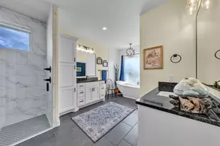 6628 Buffalo Rdg Cir, Godley, TX 76044 - Photo 20
