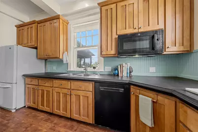 934 N 19th Street, Waco, TX 76707 - Photo 16