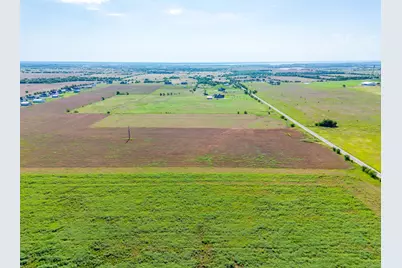 6785 Hoehn Road, Valley View, TX 76272 - Photo 8