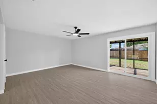 901 Huntington Dr, Lewisville, TX 75067 - Photo 8