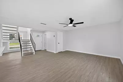 901 Huntington Drive, Lewisville, TX 75067 - Photo 6