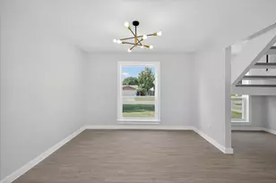 901 Huntington Dr, Lewisville, TX 75067 - Photo 12