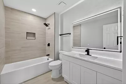 901 Huntington Drive, Lewisville, TX 75067 - Photo 2