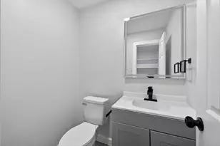 901 Huntington Dr, Lewisville, TX 75067 - Photo 8