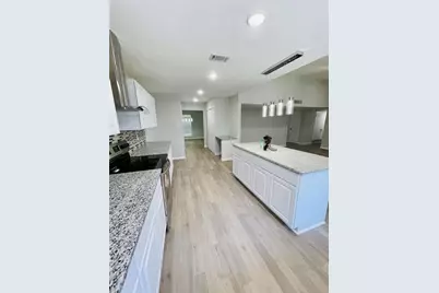 1517 West Spring Creek Parkway, Plano, TX 75023 - Photo 8