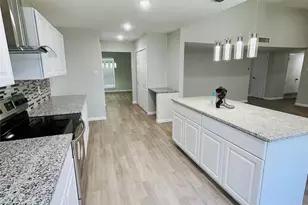 1517 W Spring Creek Pkwy, Plano, TX 75023 - Photo 8