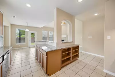 4712 Kestrel Street, Grand Prairie, TX 75052 - Photo 10