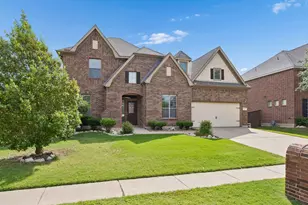 4712 Kestrel St, Grand Prairie, TX 75052 - Photo 2