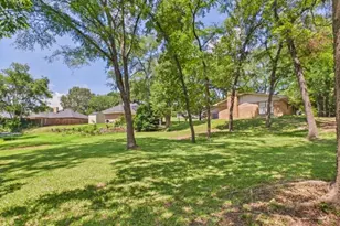 1406 Loma Linda Dr, Athens, TX 75752 - Photo 8
