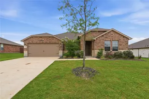 1318 Boulder Dr, Cedar Hill, TX 75104 - Photo 1