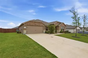 1318 Boulder Dr, Cedar Hill, TX 75104 - Photo 2
