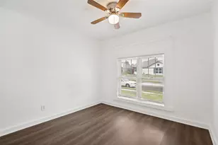 6028 McAfee Dr, The Colony, TX 75056 - Photo 4