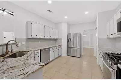 817 Edmonton Drive, Plano, TX 75075 - Photo 6