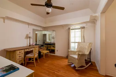 111 Florine Court, Hudson Oaks, TX 76087 - Photo 32