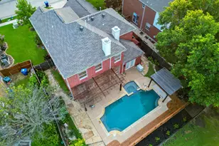 2733 Woodson Dr, McKinney, TX 75072 - Photo 2