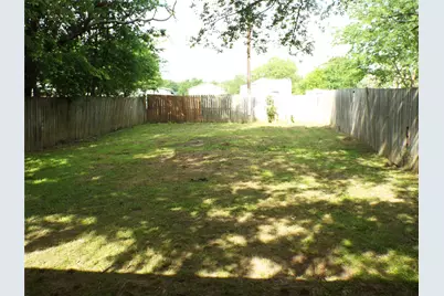747 Luther Ln, Gun Barrel City, TX 75156 - Photo 10