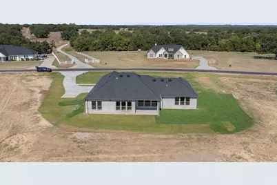 1099 Paradise Parkway, Poolville, TX 76487 - Photo 30
