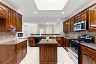 7313 Chapel Mesa Ct, Dallas, TX 75249 - Photo 18