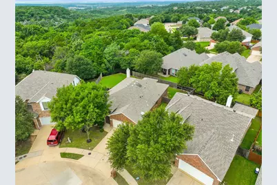 7313 Chapel Mesa Court, Dallas, TX 75249 - Photo 10