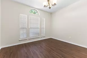 7313 Chapel Mesa Ct, Dallas, TX 75249 - Photo 16