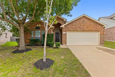 7313 Chapel Mesa Court, Dallas, TX 75249 - Photo 2