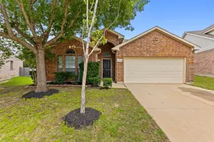 7313 Chapel Mesa Ct, Dallas, TX 75249 - Photo 2