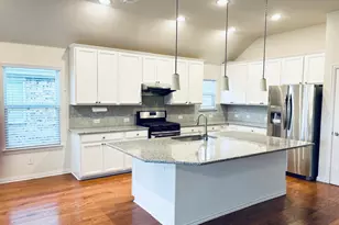 105 Hanover Trail, Lewisville, TX 75067 - Photo 6