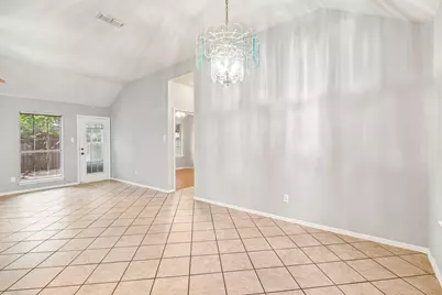 1036 Spring Hill Drive, Saginaw, TX 76179 - Photo 8