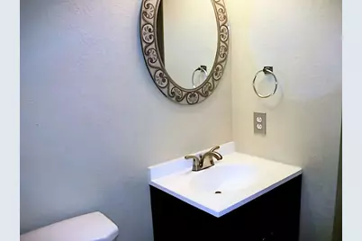 1331 Overlook Drive, Lewisville, TX 75067 - Photo 4