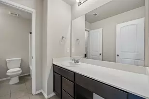 8000 Gangway Dr, Fort Worth, TX 76179 - Photo 26
