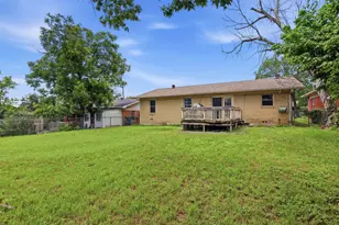 4304 Hodgkins Rd, Lake Worth, TX 76135 - Photo 28
