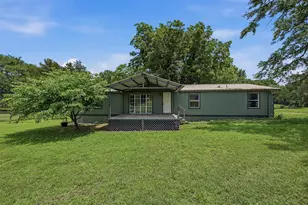 150 Gilbreath Rd, Sadler, TX 76264 - Photo 2