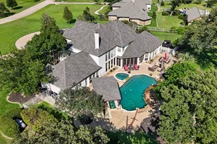 6050 Oak Hollow Dr, Burleson, TX 76028 - Photo 36