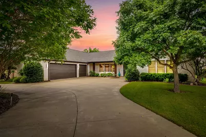 5604 Medinah Court, Granbury, TX 76049 - Photo 1