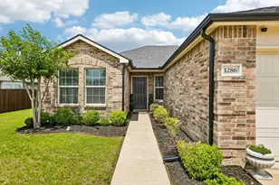 1286 Wysteria Ln, Burleson, TX 76028 - Photo 2