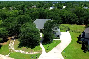 102 Manders Ct, Runaway Bay, TX 76426 - Photo 38