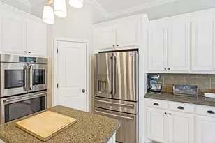 207 Overton Ridge Cir, Weatherford, TX 76088 - Photo 8